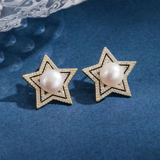 Pearl White Gold plated earring